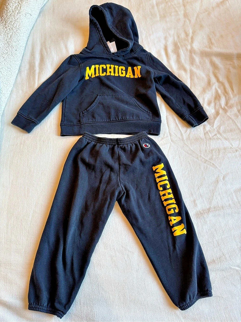 Champion Michigan Wolverines Toddler Hoodie and Jogger Set Boys or Girls 3T